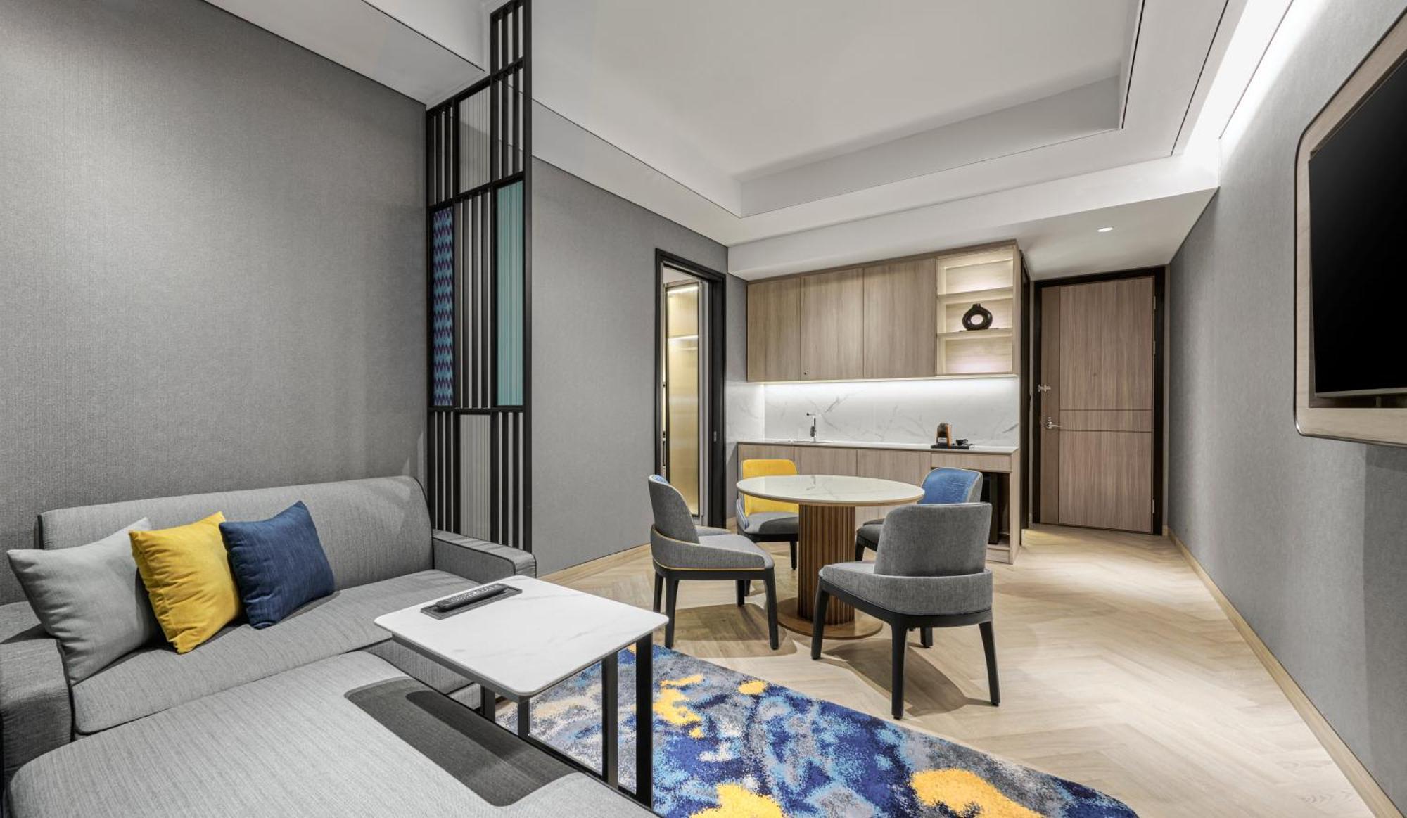 Hyatt Place Makassar Exterior photo